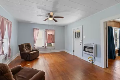 408 S Gabriel Street, Granger, TX 76530 - Photo 6