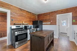 408 S Gabriel St, Granger, TX 76530 - Photo 10