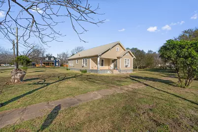 408 S Gabriel Street, Granger, TX 76530 - Photo 2