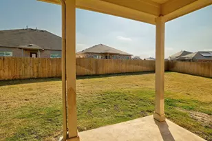 105 Brunnen Wy, Georgetown, TX 78626 - Photo 28