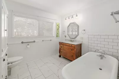 418 S Main Street, Thrall, TX 76578 - Photo 22