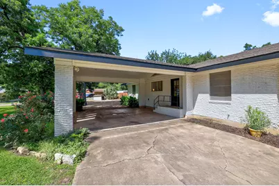 418 S Main Street, Thrall, TX 76578 - Photo 4