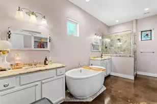 6350 Mt Sharp Rd, Wimberley, TX 78676 - Photo 22