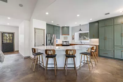 206 Cargill Drive, Briarcliff, TX 78669 - Photo 12