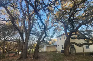 200 Little Barton Dr, Dripping Springs, TX 78620 - Photo 4