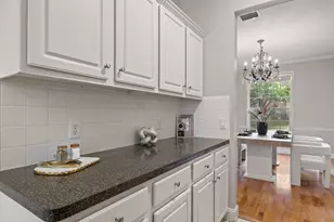 208 Settlers Valley Dr, Pflugerville, TX 78660 - Photo 12