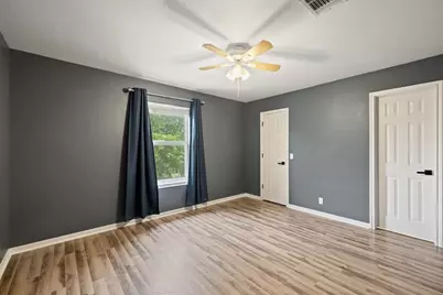 208 Settlers Valley Drive, Pflugerville, TX 78660 - Photo 20