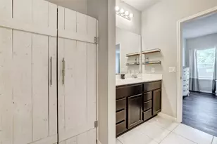 6709 Branrust Dr, Austin, TX 78744 - Photo 16