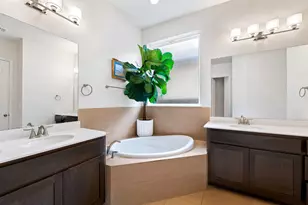 12528 Cardinal Flower Dr, Austin, TX 78739 - Photo 20