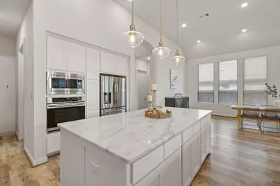 2009 Discovery Well Drive, Liberty Hill, TX 78642 - Photo 14