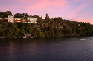 2200 Scenic Dr, Austin, TX 78703 - Photo 2