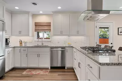 5605 Exeter Drive, Austin, TX 78723 - Photo 12