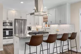 5605 Exeter Dr, Austin, TX 78723 - Photo 2