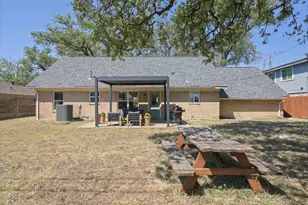 5605 Exeter Dr, Austin, TX 78723 - Photo 28