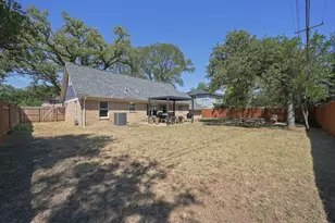 5605 Exeter Dr, Austin, TX 78723 - Photo 30