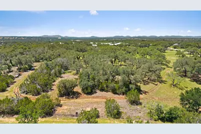 118 E Crestview Drive, Johnson City, TX 78636 - Photo 38