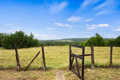 50 Private Road 904, Georgetown, TX 78633 - Photo 20
