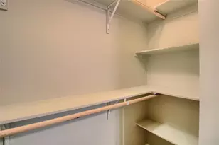 304 Stubblefield Ln, Liberty Hill, TX 78642 - Photo 8