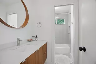 4609 Sara Dr, Austin, TX 78721 - Photo 22