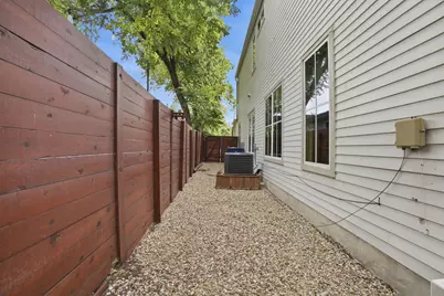 4609 Sara Drive #B, Austin, TX 78721 - Photo 38