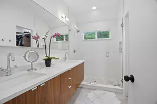 4609 Sara Dr, Austin, TX 78721 - Photo 24