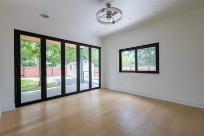2945 Moss Street, Austin, TX 78722 - Photo 2