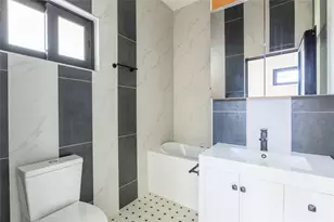 2945 Moss St, Austin, TX 78722 - Photo 28
