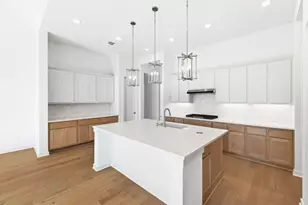 122 Stock Pond Trl, Kyle, TX 78640 - Photo 2