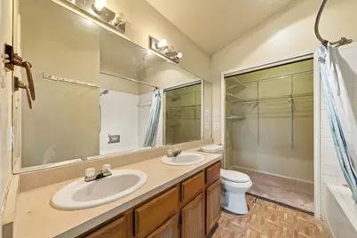 1315 E Logan Street, Round Rock, TX 78664 - Photo 22
