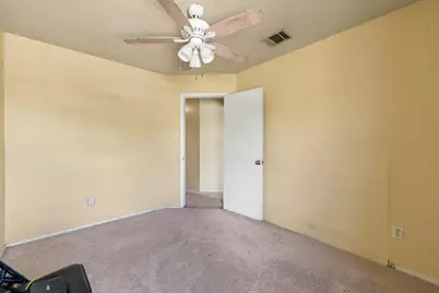 1315 E Logan Street, Round Rock, TX 78664 - Photo 30
