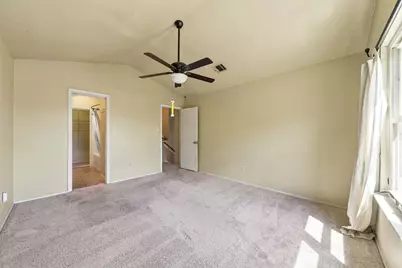 1315 E Logan Street, Round Rock, TX 78664 - Photo 20