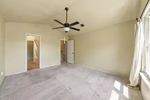 1315 E Logan St, Round Rock, TX 78664 - Photo 20