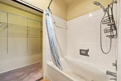 1315 E Logan Street, Round Rock, TX 78664 - Photo 26