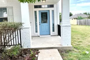 922 Gentry Dr, Leander, TX 78641 - Photo 2