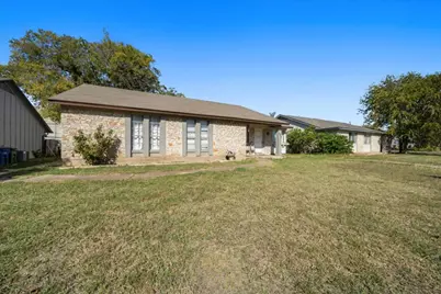 10410 Little Pebble Drive, Austin, TX 78758 - Photo 2