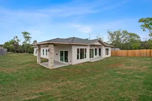 20405 Sunset Strip St, Lago Vista, TX 78645 - Photo 22