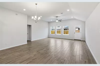 105 Boulder Ridge Trail, Liberty Hill, TX 78642 - Photo 4