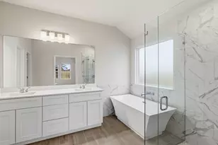 105 Boulder Rdg Trl, Liberty Hill, TX 78642 - Photo 4