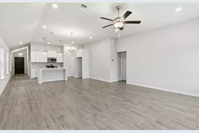 105 Boulder Ridge Trail, Liberty Hill, TX 78642 - Photo 12