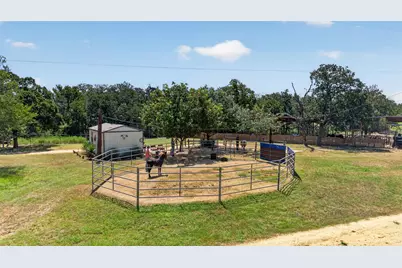 2274 County Road 203 Loop, Cameron, TX 76520 - Photo 6