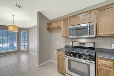 1512 Sundance Drive, Round Rock, TX 78665 - Photo 4