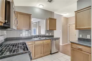 1512 Sundance Dr, Round Rock, TX 78665 - Photo 2