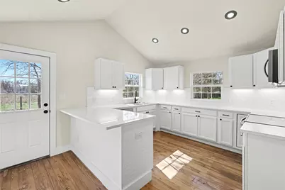 107 Russell Street, Liberty Hill, TX 78642 - Photo 14