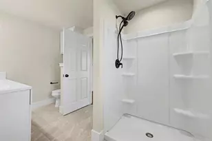 107 Russell St, Liberty Hill, TX 78642 - Photo 26