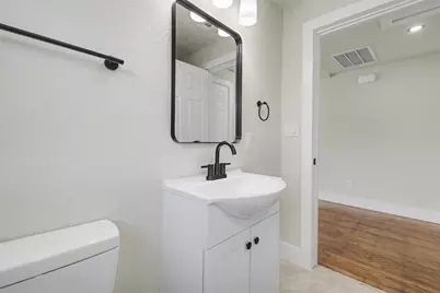 107 Russell Street, Liberty Hill, TX 78642 - Photo 24