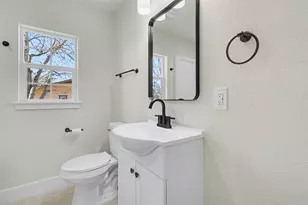 107 Russell St, Liberty Hill, TX 78642 - Photo 30