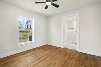 107 Russell Street, Liberty Hill, TX 78642 - Photo 18