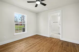 107 Russell St, Liberty Hill, TX 78642 - Photo 18