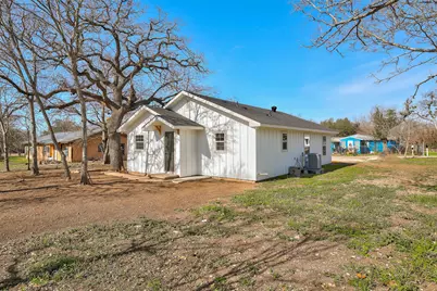107 Russell Street, Liberty Hill, TX 78642 - Photo 36