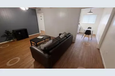 3011 Whitis Avenue #204, Austin, TX 78705 - Photo 2